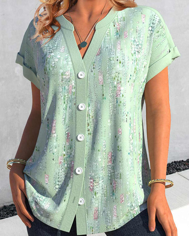 Button-up printed short-sleeved blouse