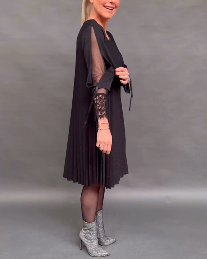 Patchwork lace pleated solid color dress