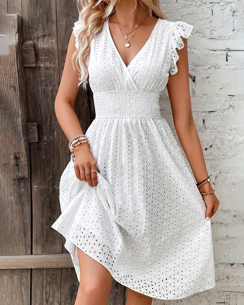 Solid color deep V waist dress