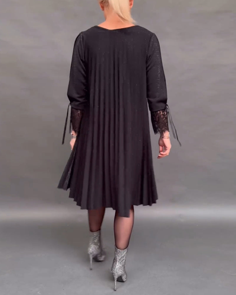 Patchwork lace pleated solid color dress