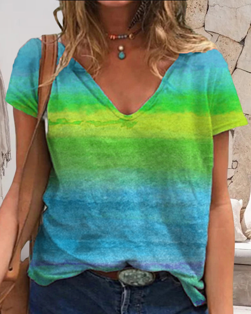 Casual v-neck rainbow print short-sleeved t-shirt