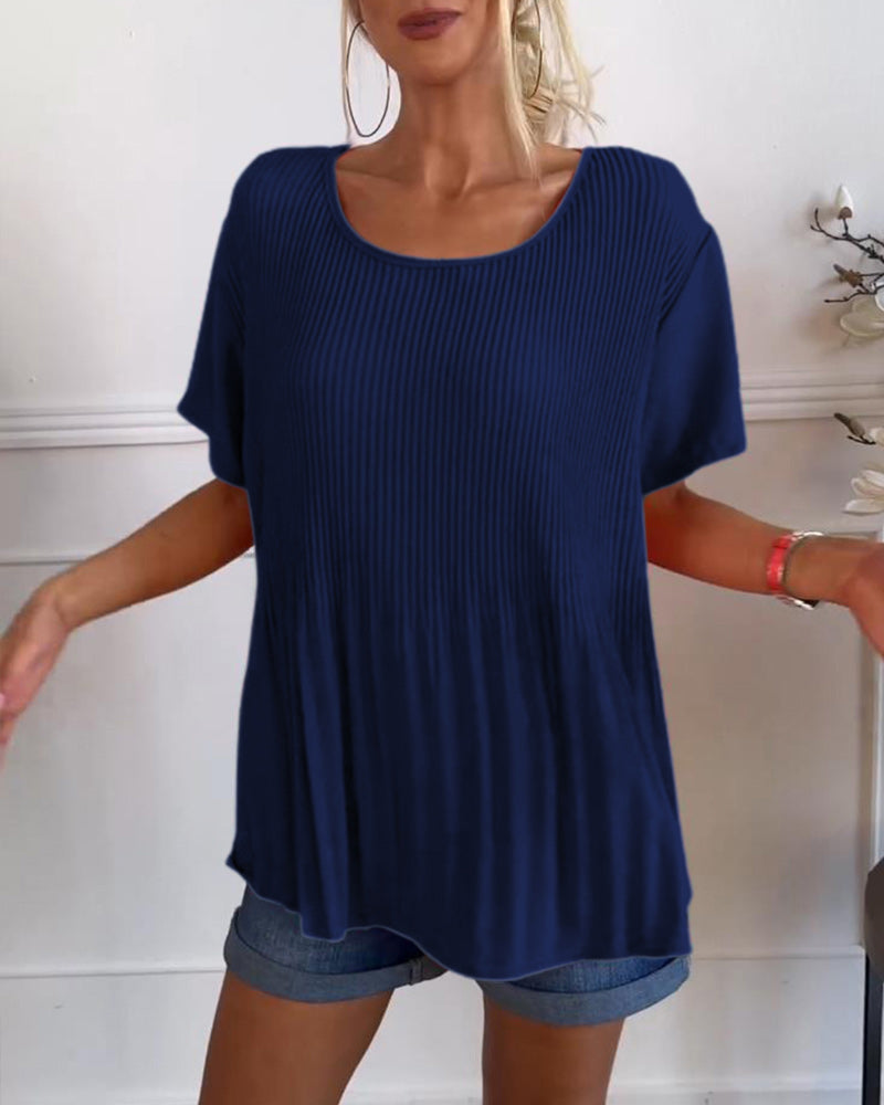 Solid color round neck pleated blouse