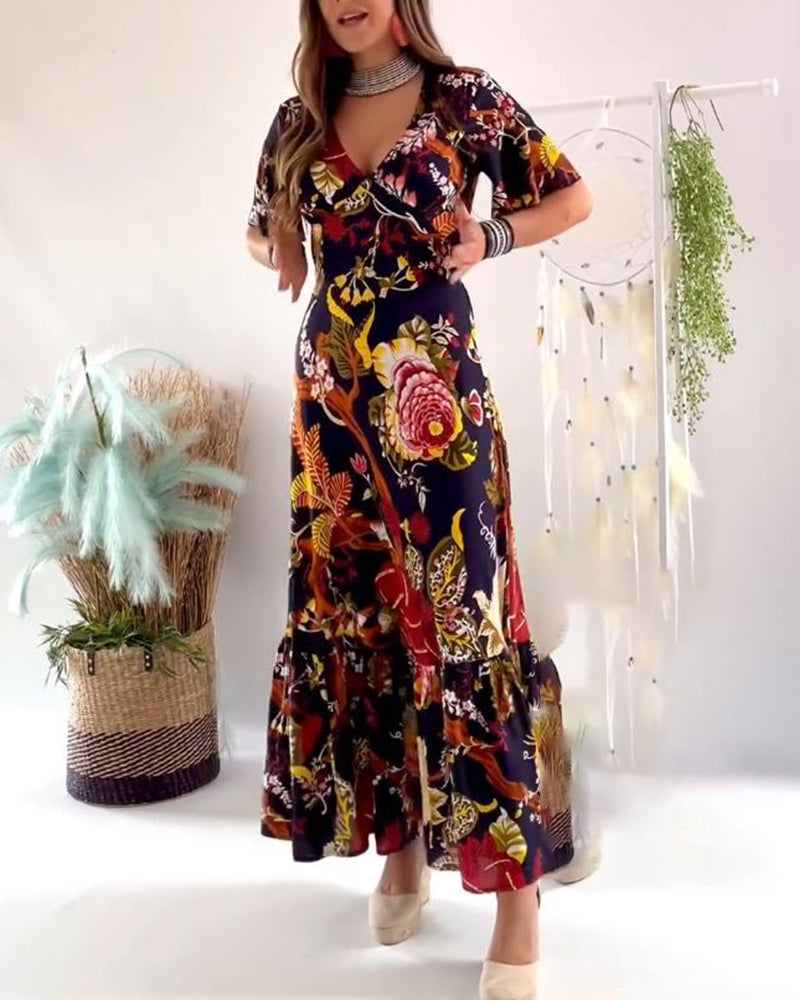 Elegant printed v-neck short sleeve dress