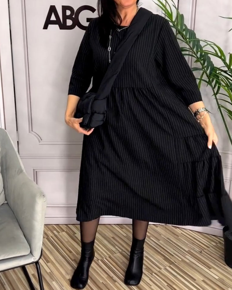 Simple pitted round neck dress