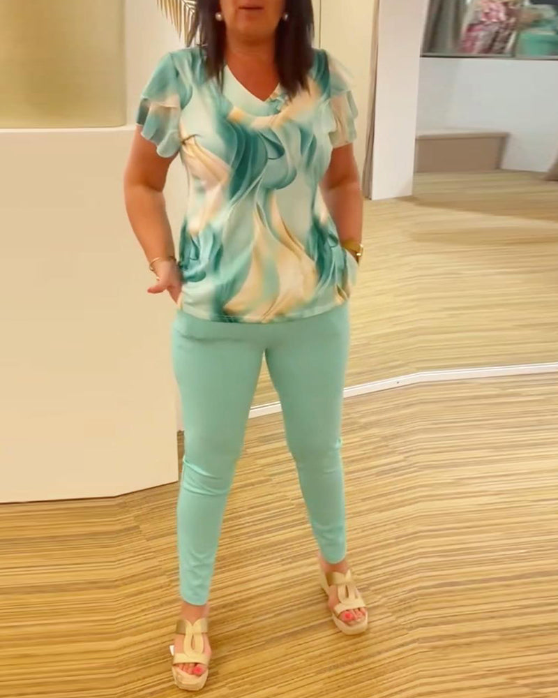 Patchwork ruffle sleeves printed V-neck blouse