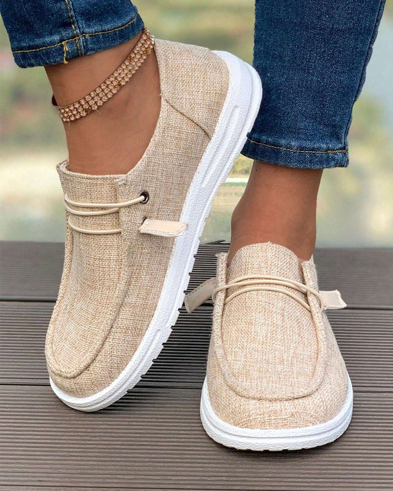 Casual solid color slip-on flats