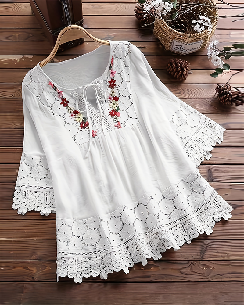 Solid color lace lace hollow blouse