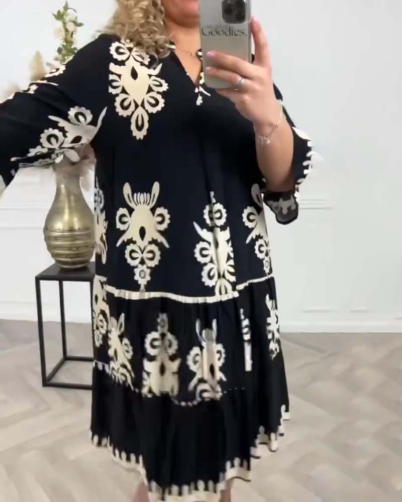 Elegant printed V-neck dress