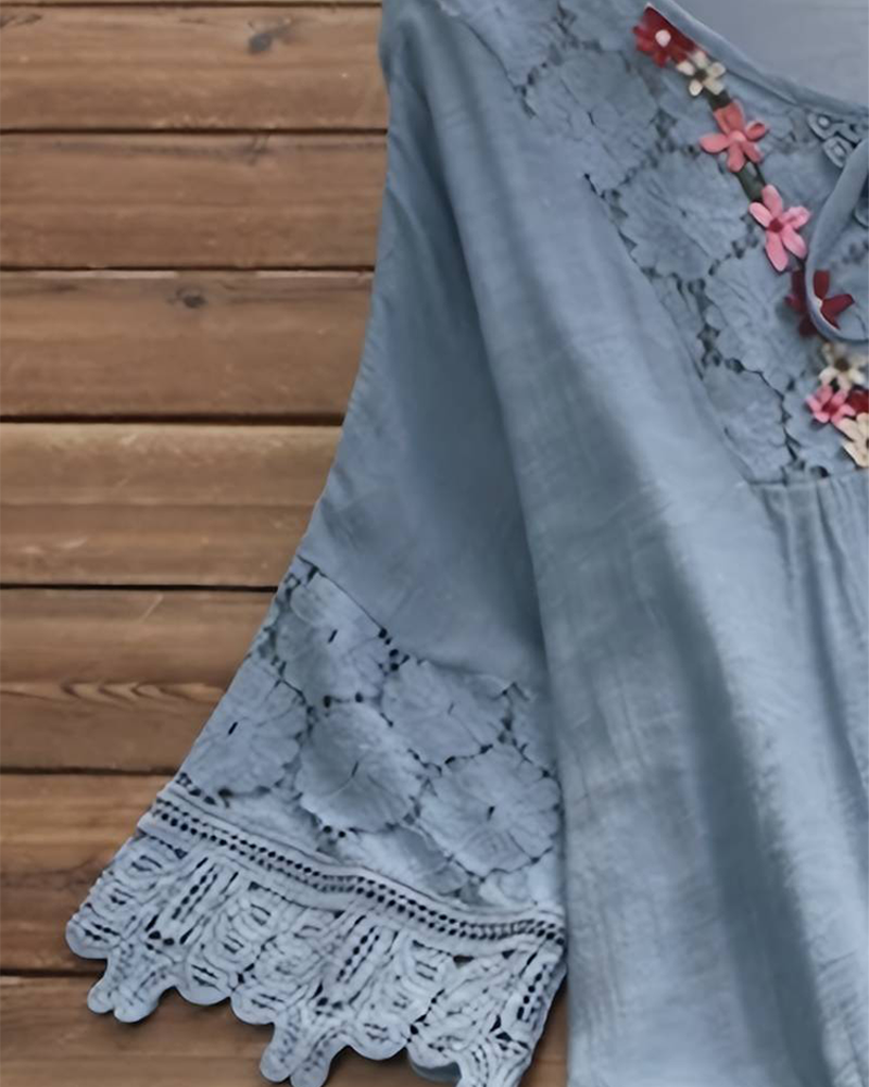 Solid color lace lace hollow blouse