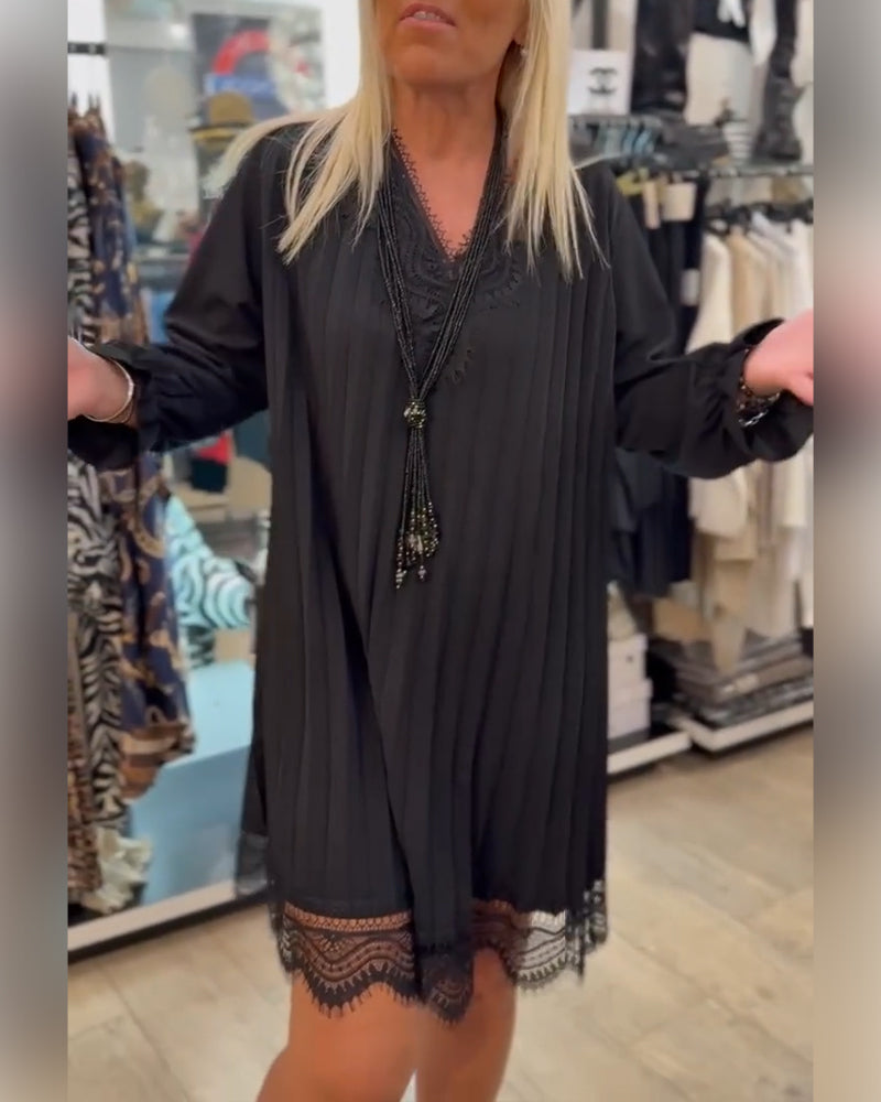 Lace-Trimmed Pleated Loose Dress