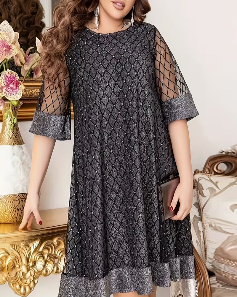 Loose-Fitting Short-Sleeved Plus-Size Dress
