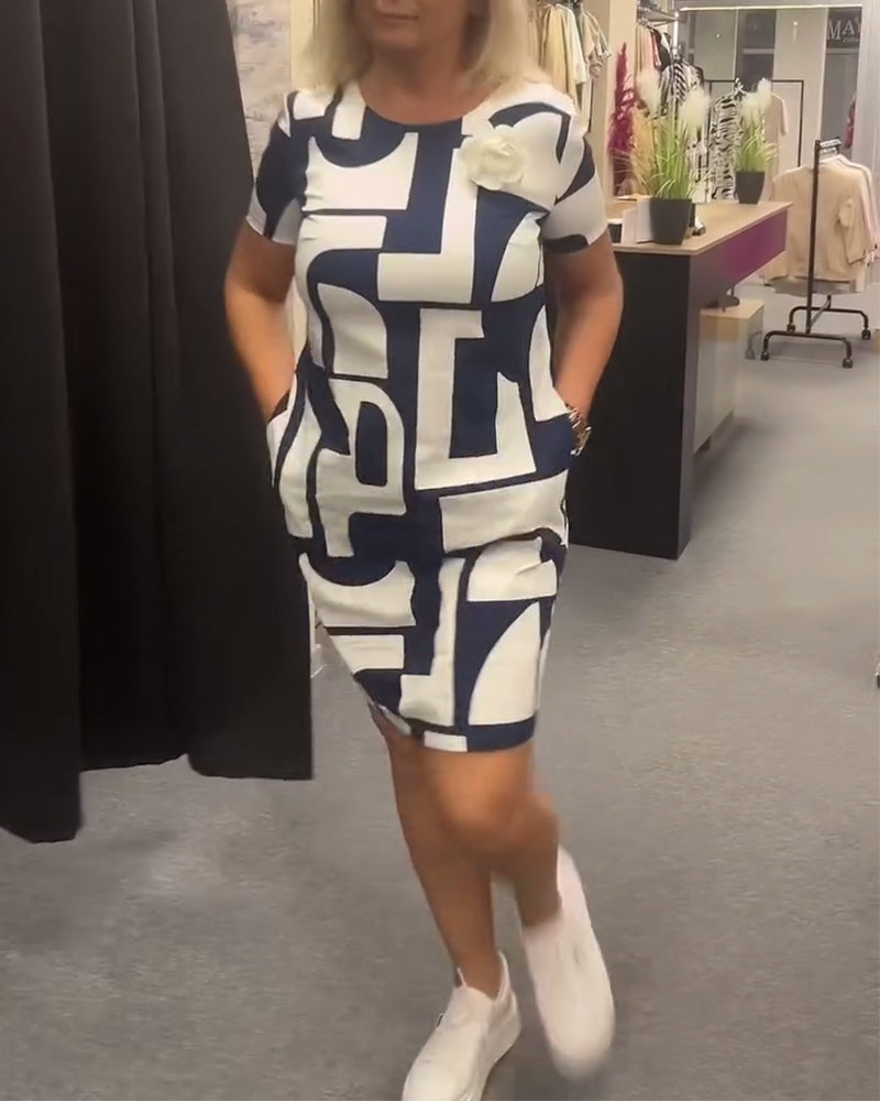 Geometric print pocket crew neck dress