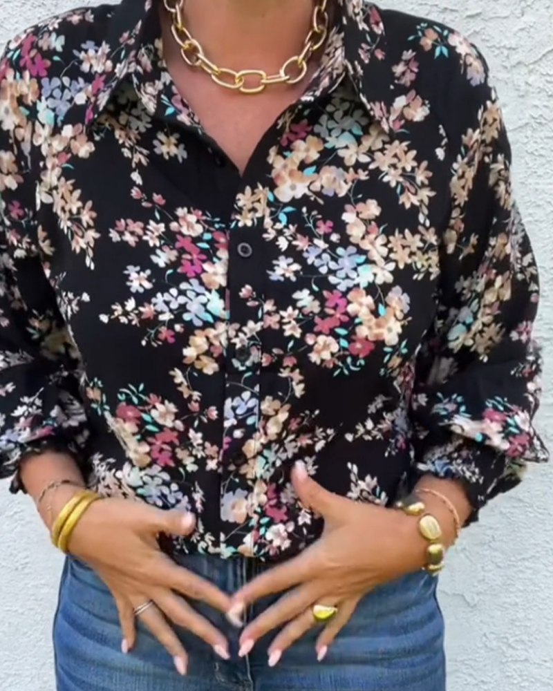 Retro Button and Floral Prints Blouse
