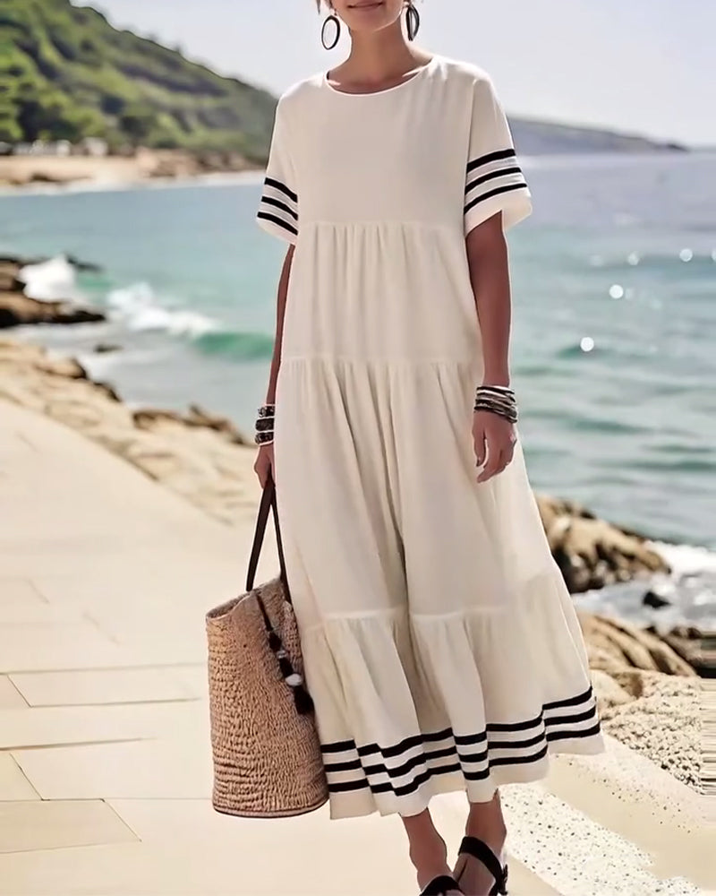Fashionable Holiday Short-Sleeved Dress