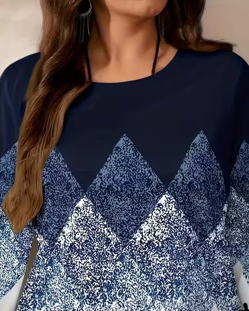 Loose Round Neck Three-Quarter Sleeve Top