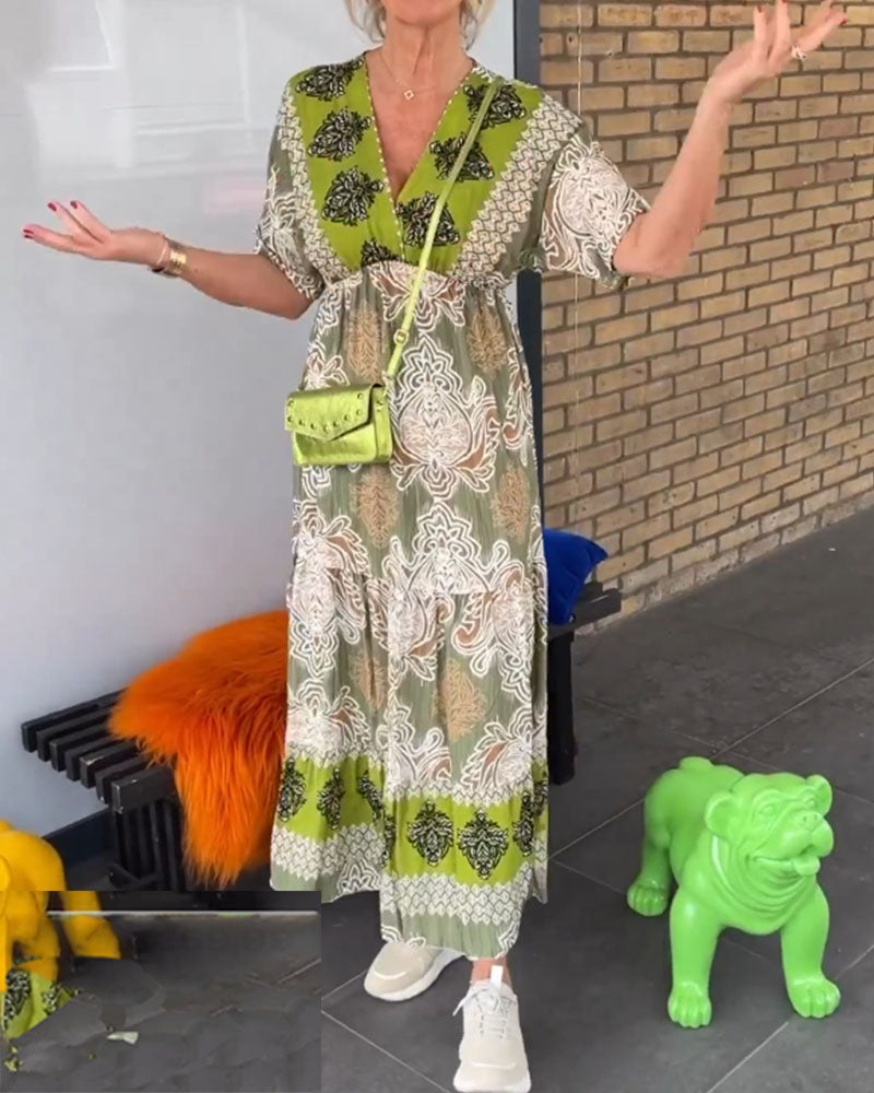 Casual v-neck printed short-sleeved dress