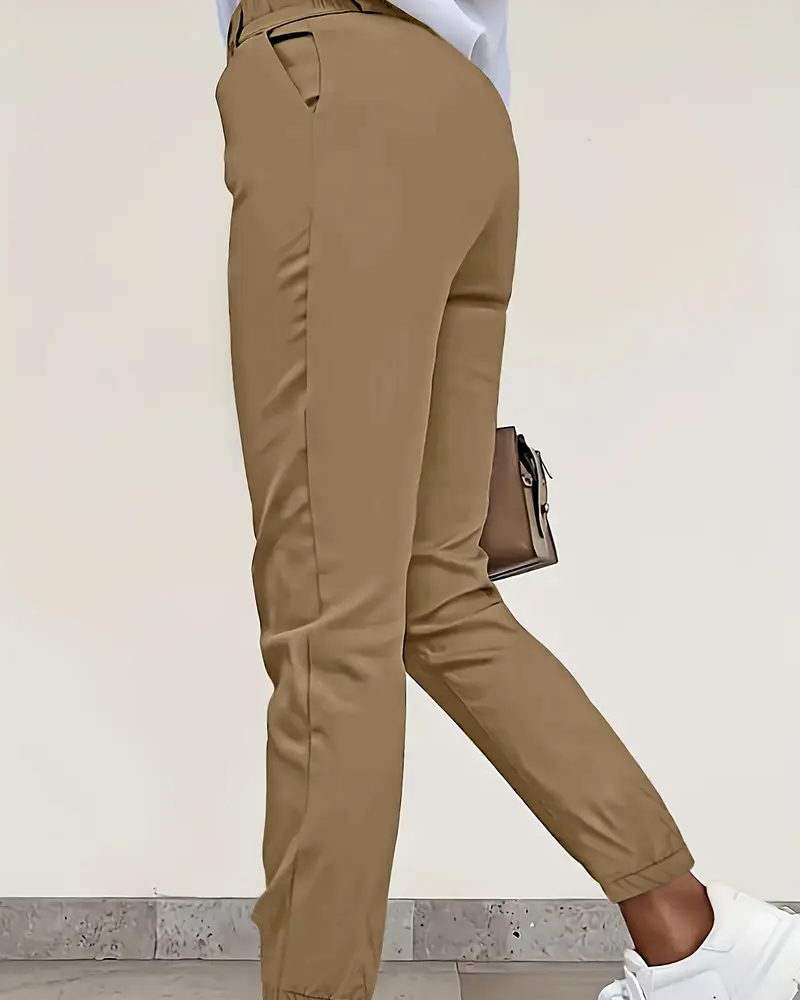Pocket Slim-Fit Cropped Pants