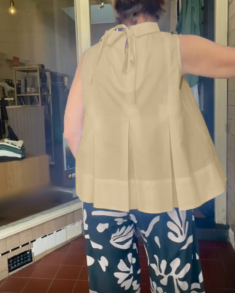 Sleeveless Solid Color Simple Blouse