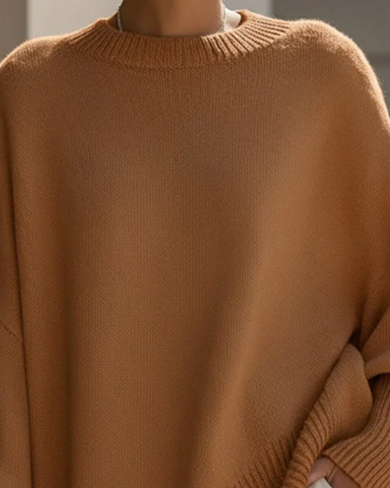 Round Neck Loose Mid-Length Jumper
