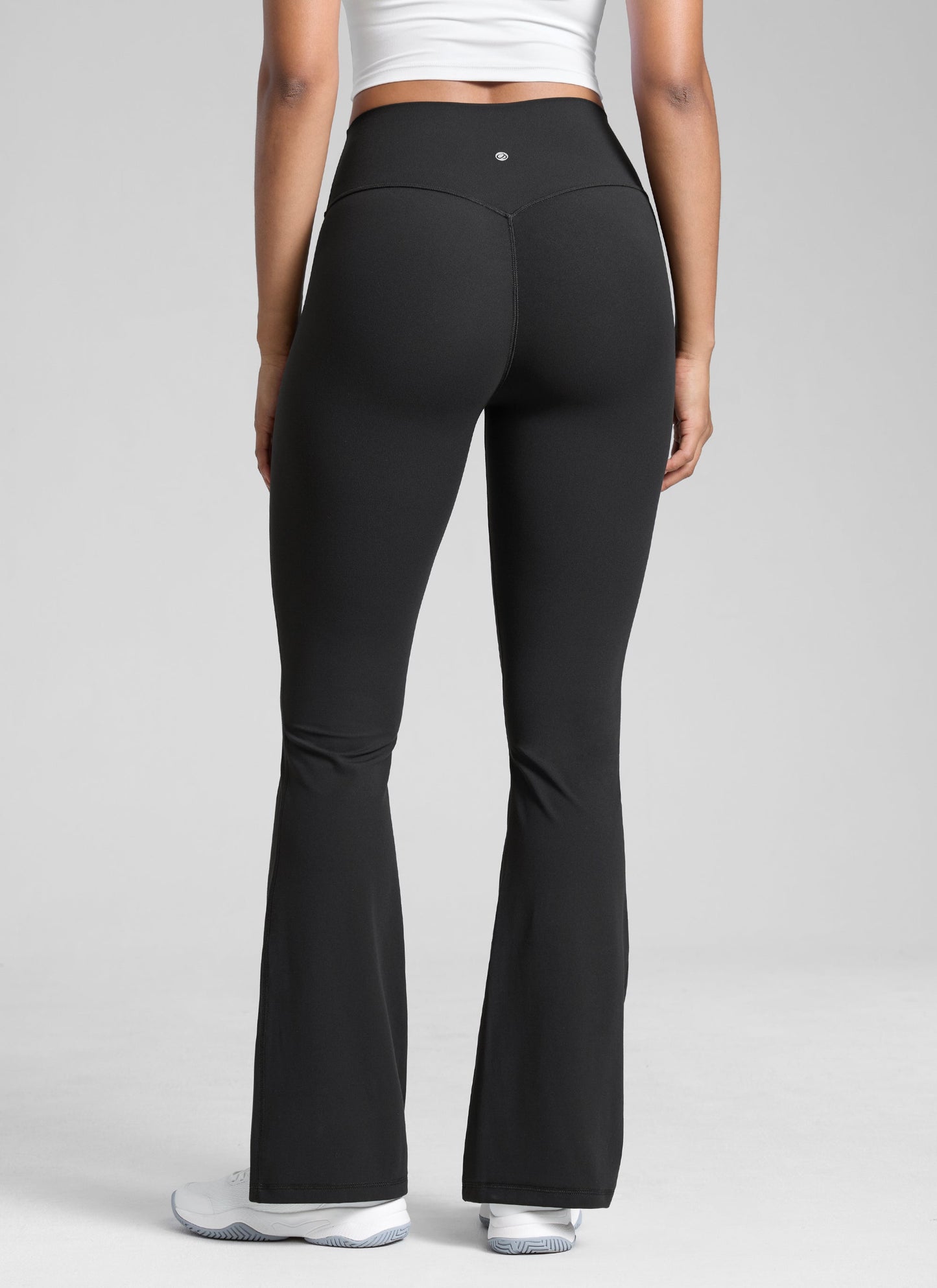 Secretsculpt™ No Front Seam Flare Legging 31''