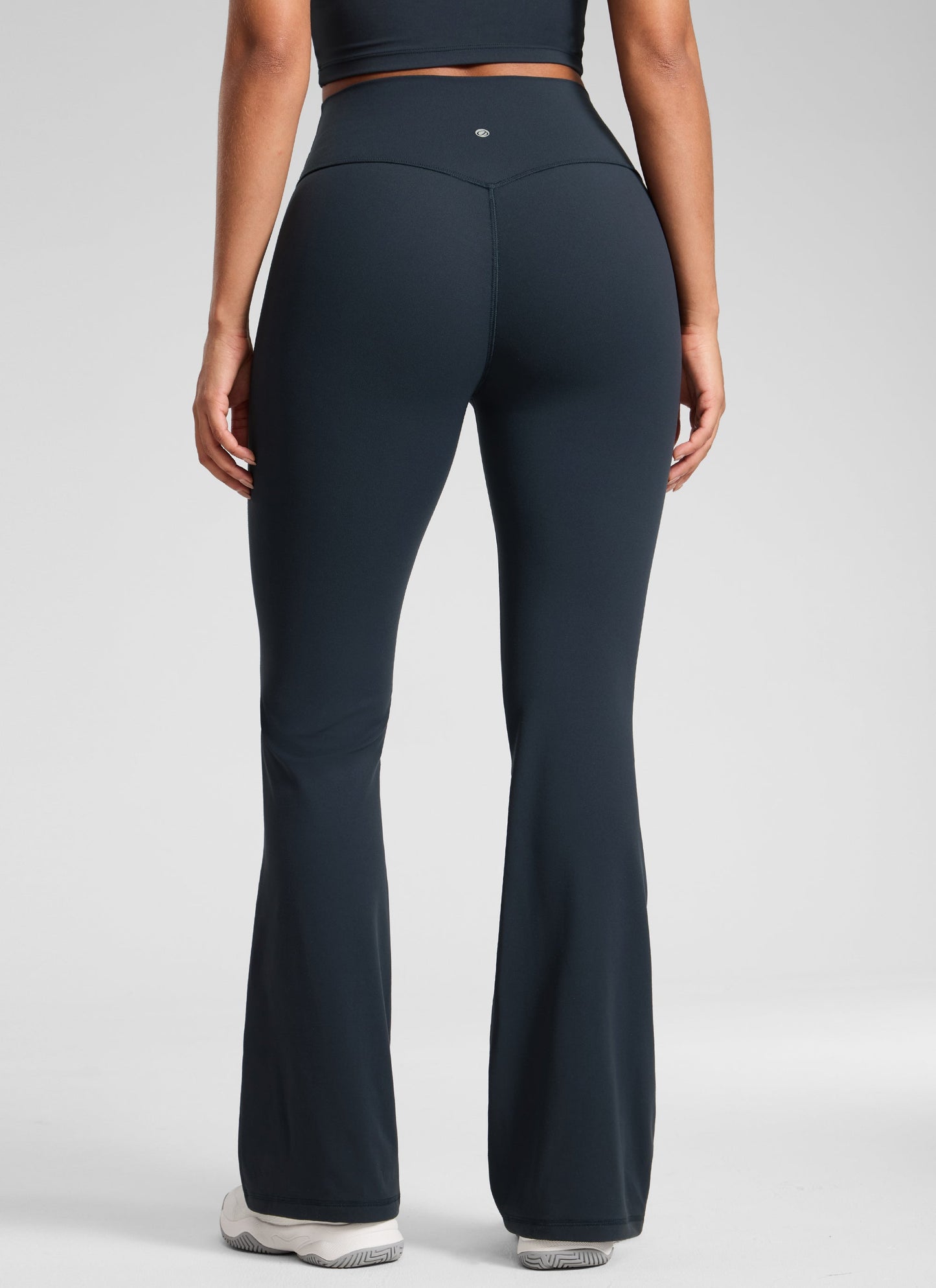 Secretsculpt™ No Front Seam Flare Legging 31''