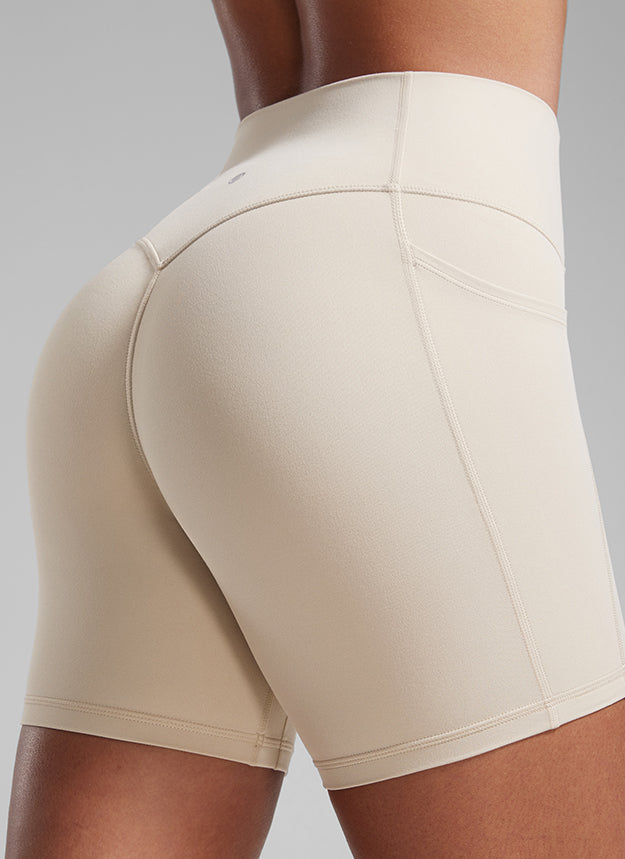 Secretsculpt™ No Front Seam Pocket Short 5''