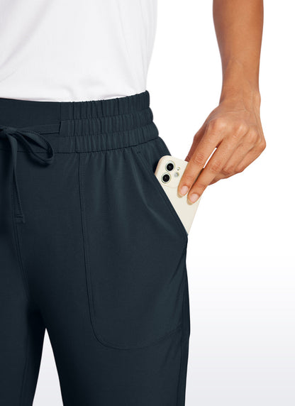 Feathery-Fit Soft Crop Pocket Pant 23''