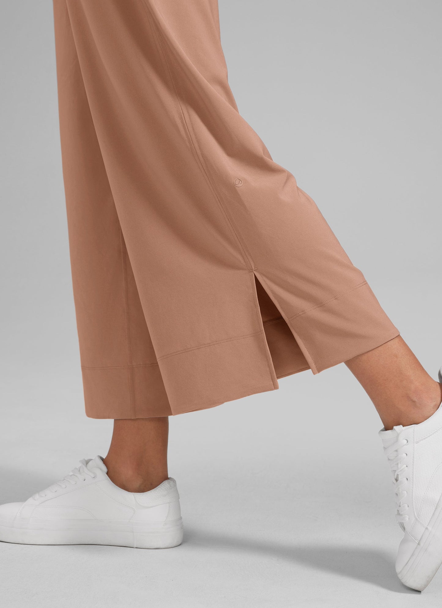 Feathery-Fit Soft Pocket High Rise Pant 25''