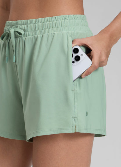 Feathery-Fit Stretchy 2 in 1 High Rise Pocket Short