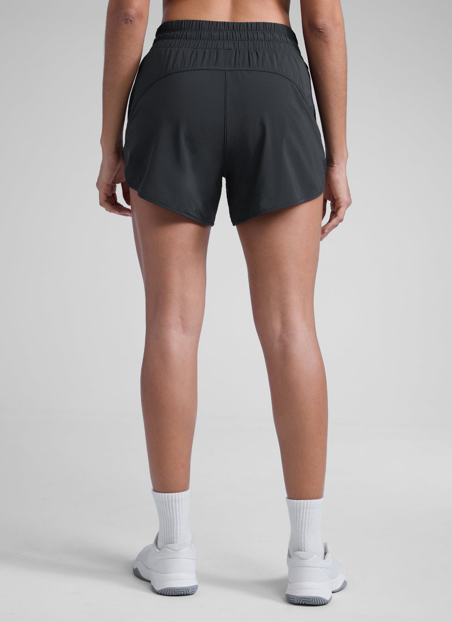 Feathery-Fit Soft Mid Rise Lined Short 5''