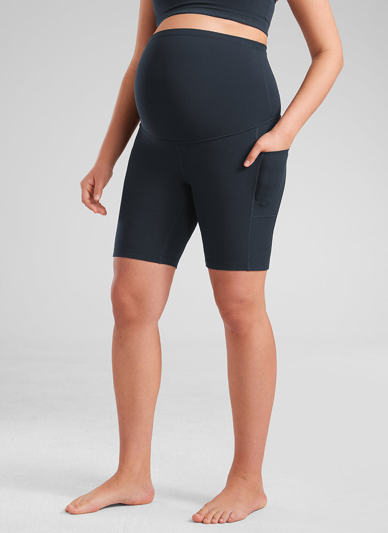 Butterluxe Maternity Pocket Short 8''
