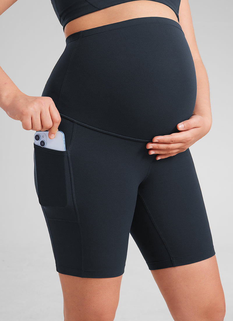 Butterluxe Maternity Pocket Short 8''
