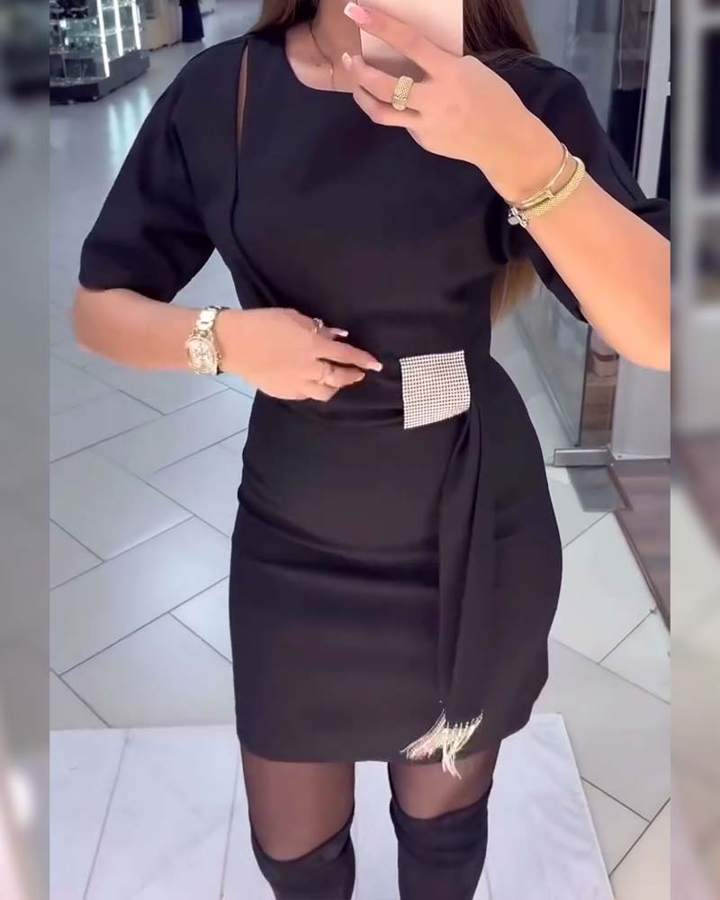 Elegant Solid Color Short-Sleeved Tassel Dress