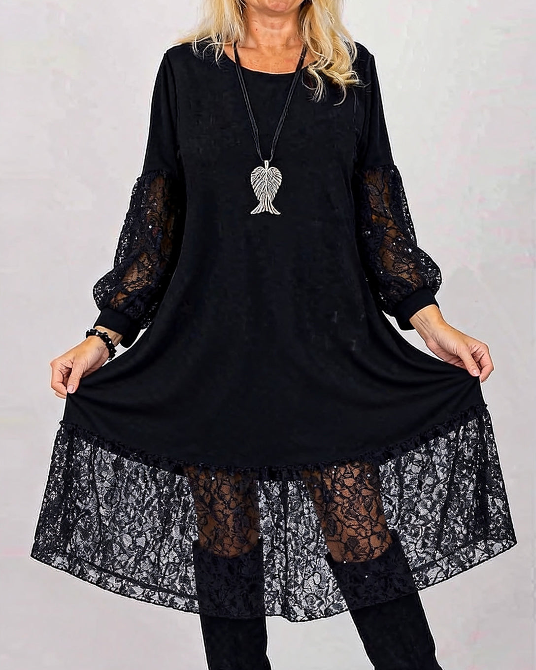 Round Neck Lace Patchwork Loose Dress