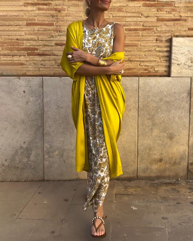 Vintage print elegant two piece suit