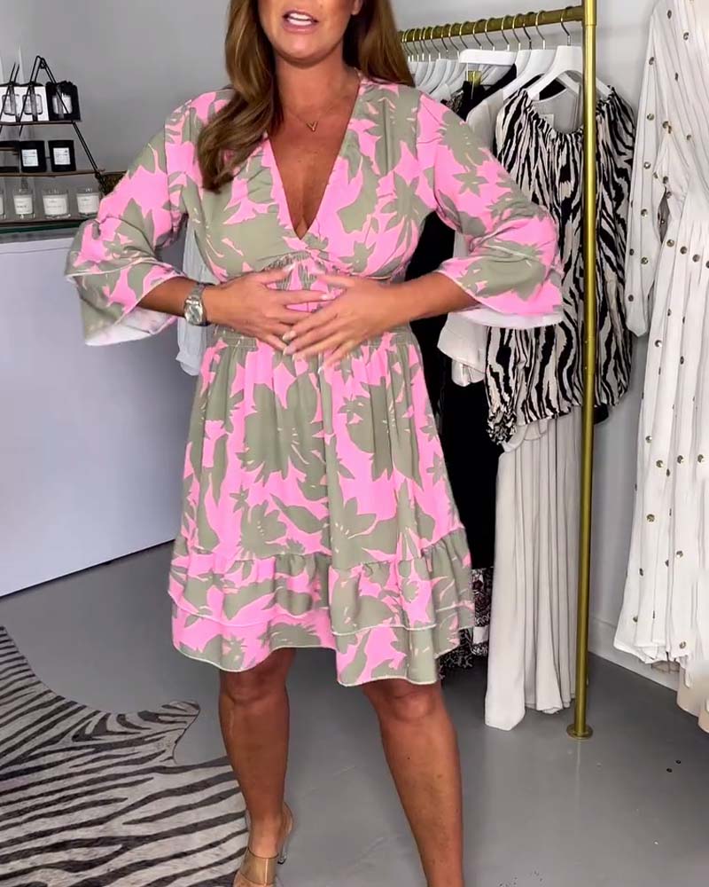 Leaf print deep V bell sleeve dress