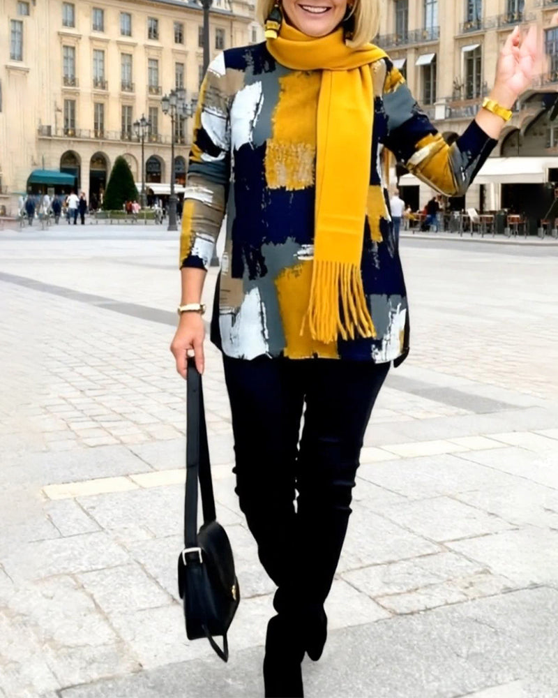 Fashionable Long-Sleeved Printed T-Shirt