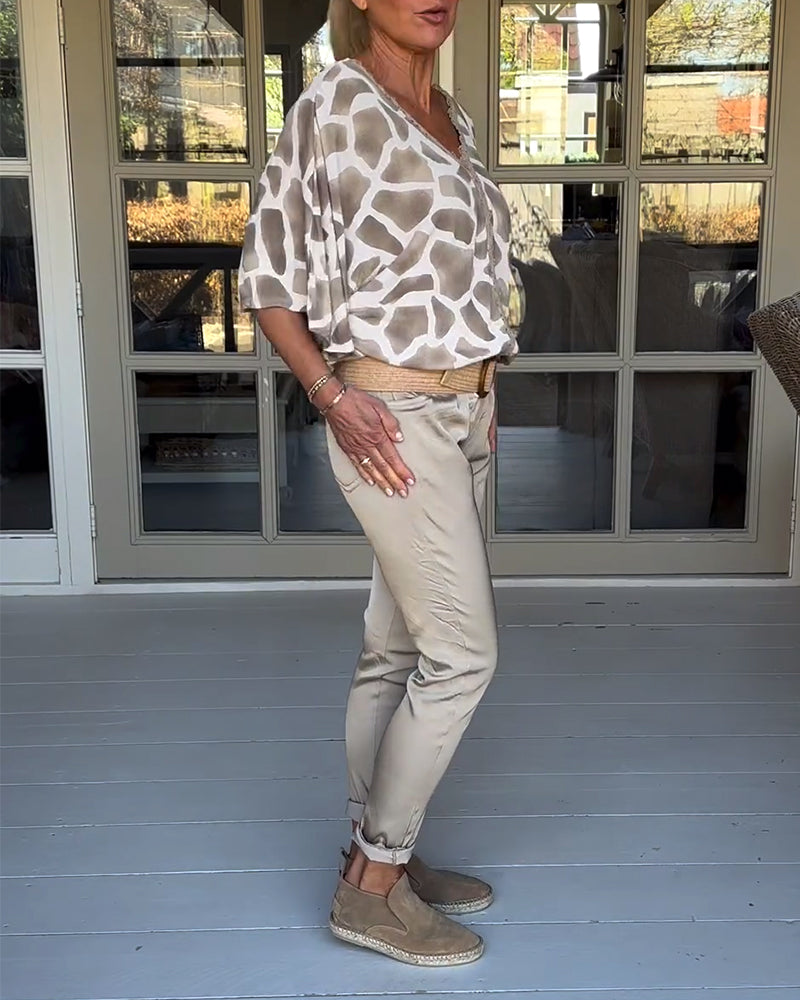 Elegant printed V-neck bat sleeves blouse