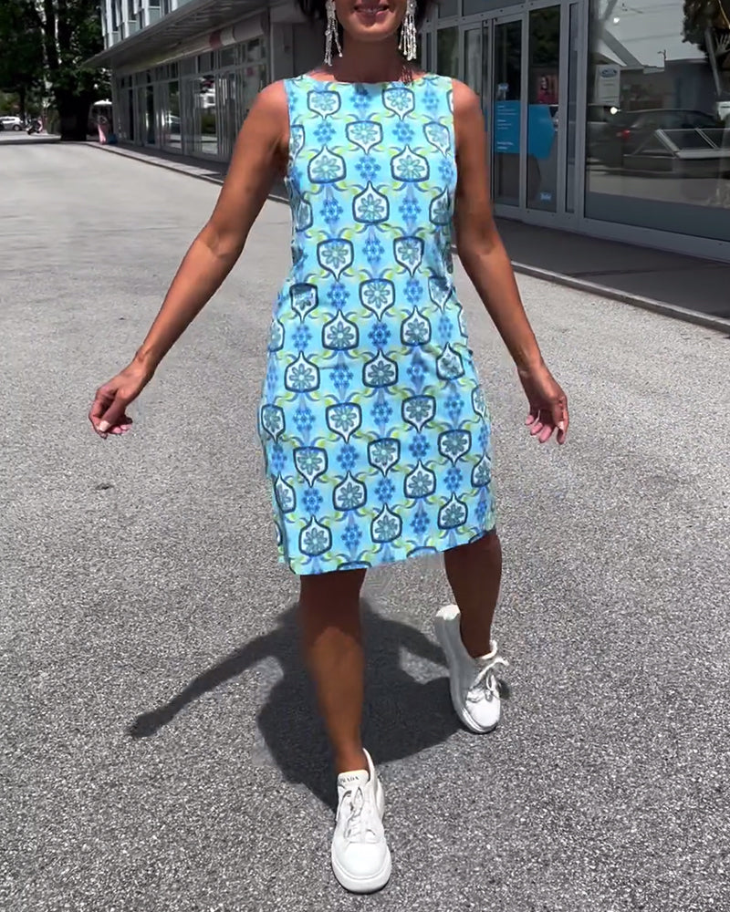 Sleeveless printed slim fit dress