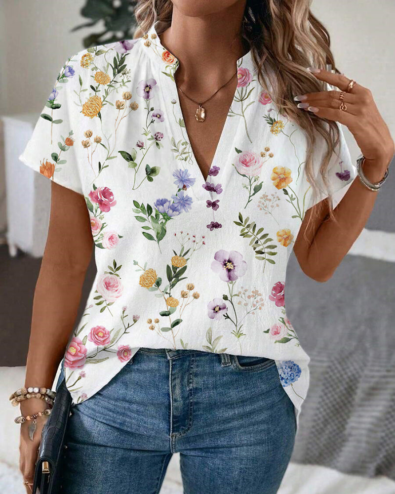 Floral Print Short-Sleeved Blouse